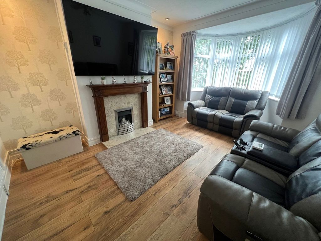 3 bed flat for sale in Verne Road, North Shields NE29, £103,000