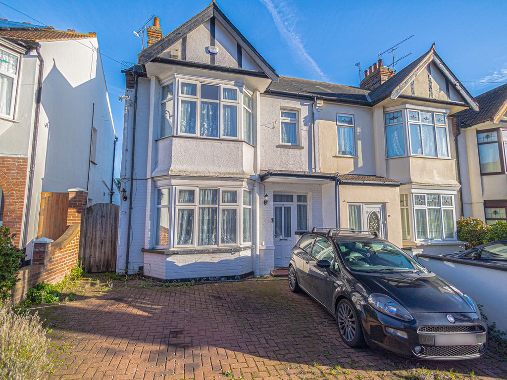 3 bed semi-detached house for sale in Leamington Road, Southend-On-Sea SS1, £375,000