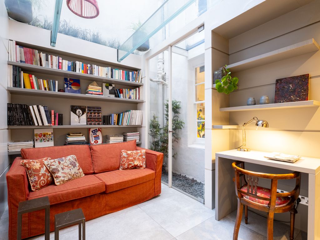 5 bed maisonette for sale in Eccleston Square, London SW1V, £2,500,000