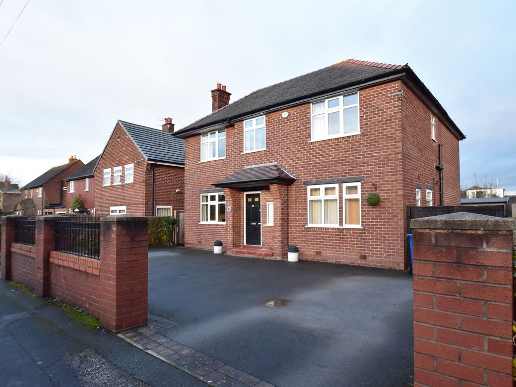 5 bed detached house for sale in Fords Lane, Bramhall, Stockport SK7, £750,000