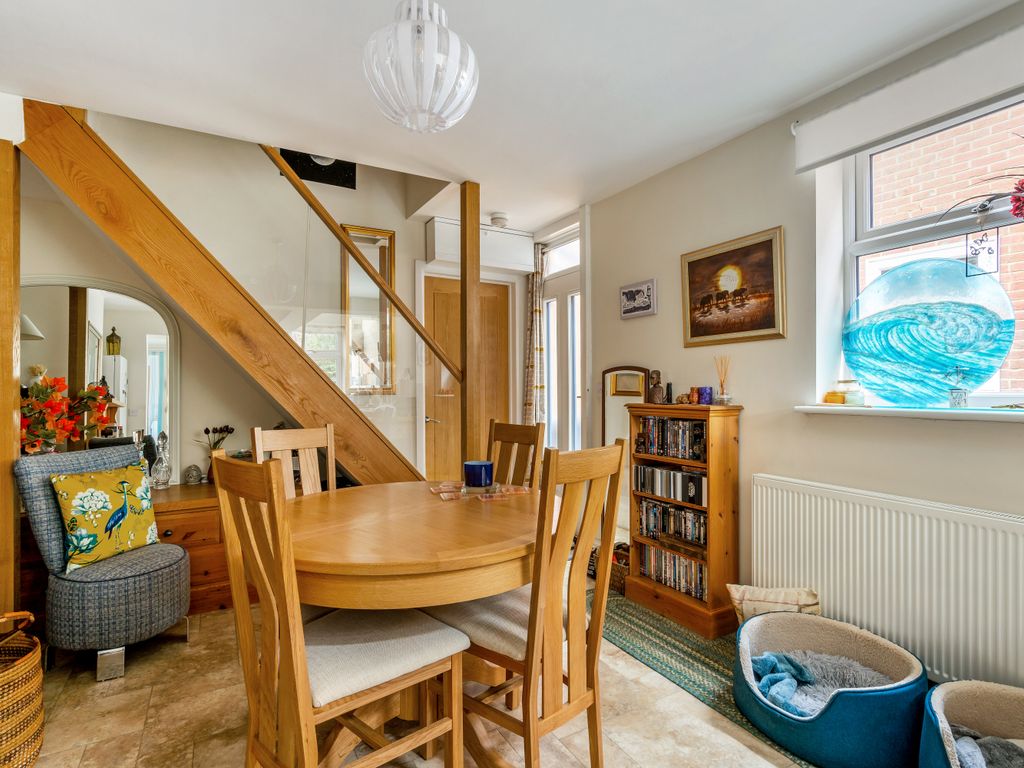 3 bed semi-detached house for sale in Upper Manor Road, Milford GU8, £565,000