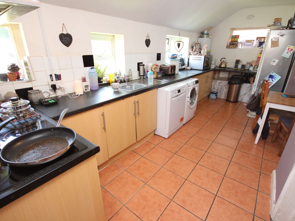 3 bed detached house for sale in Wallisdown Road, Bournemouth BH11, £330,000