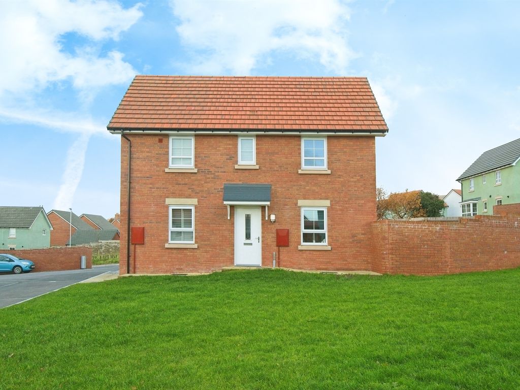 3 bed detached house for sale in Alba Avenue, Pontrhydyrun, Cwmbran NP44, £315,000
