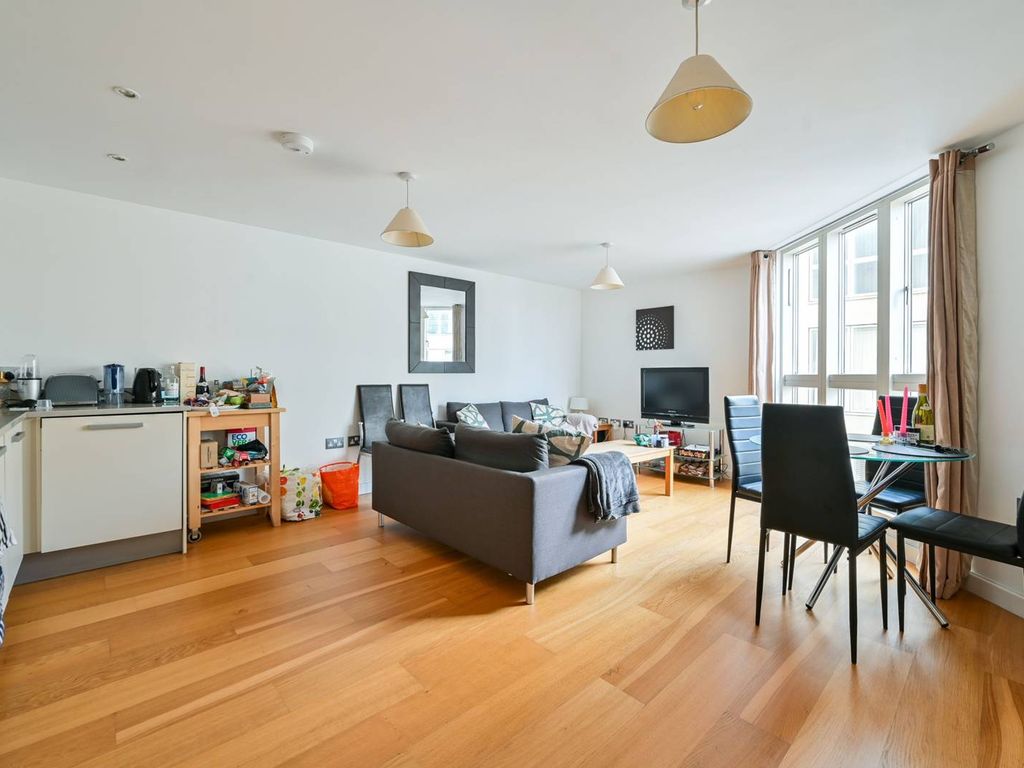 2 bed flat for sale in Water Gardens Square, Canada Water, London SE16, £585,000