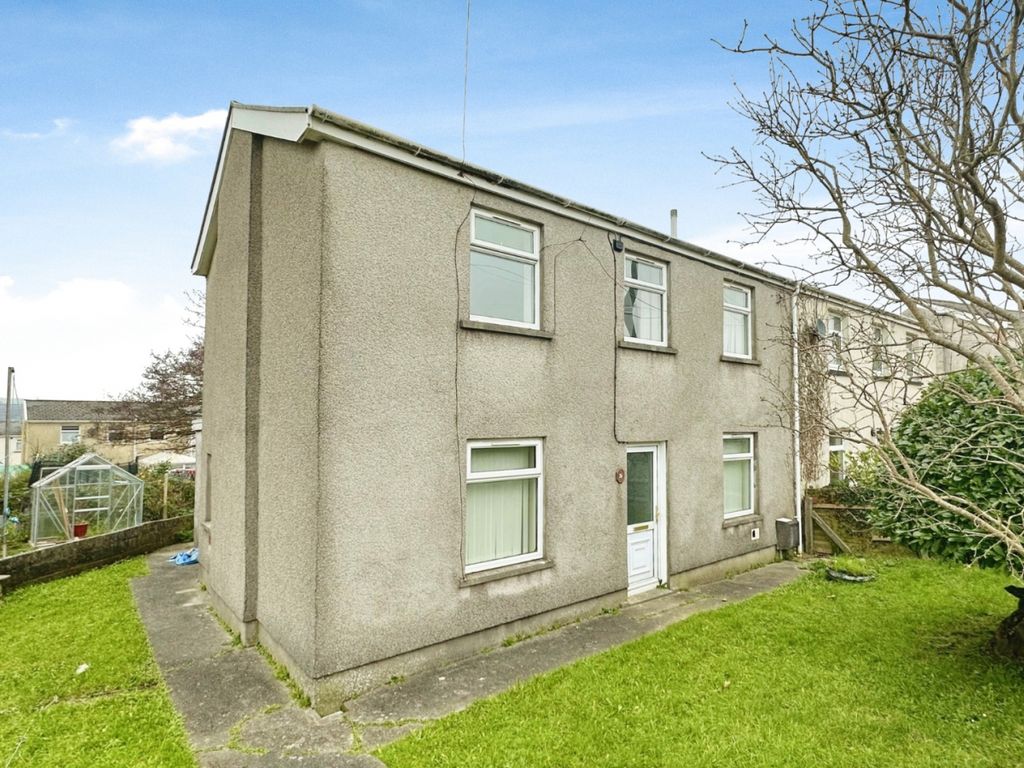3 bed semi-detached house for sale in Crescent Road, Sarn, Bridgend CF32, £100,000