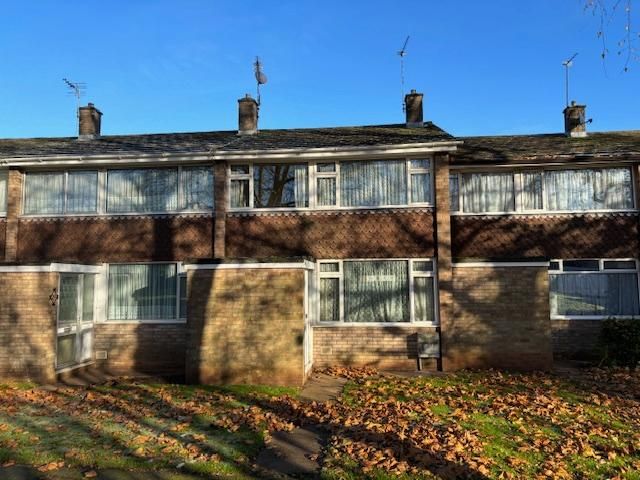 3 bed property for sale in The Chippings, Stapleton, Bristol BS16, £289,950