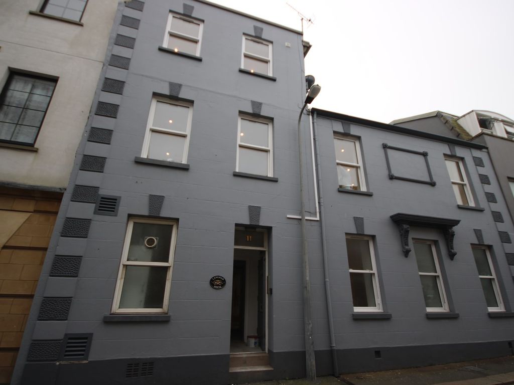 1 bed flat for sale in 11 Hilary Street, St Helier JE2, £350,000