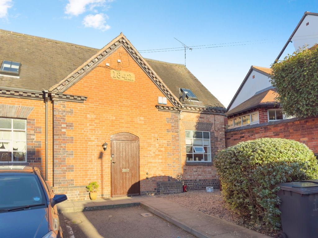1 bed flat for sale in School Court, South Street, Atherstone CV9, £115,000