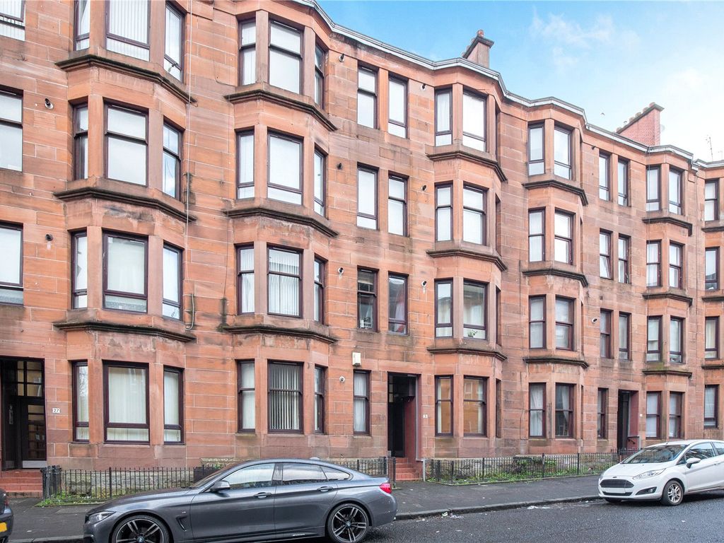 1 bed flat for sale in Aberdour Street, Dennistoun, Glasgow G31, £70,000
