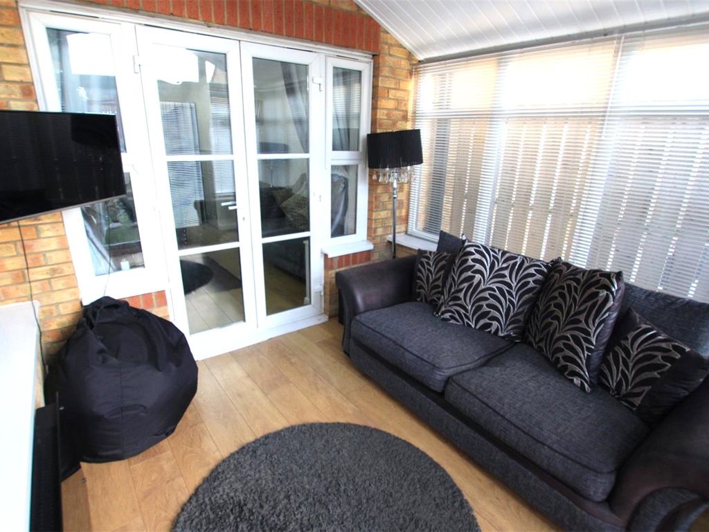 4 bed terraced house for sale in Northbridge Park, St. Helen Auckland, Bishop Auckland, Co Durham DL14, £140,000