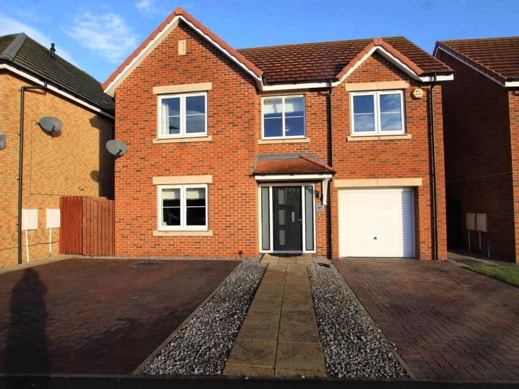 4 bed detached house for sale in Oak Crescent, Chilton, Ferryhill, Durham DL17, £250,000