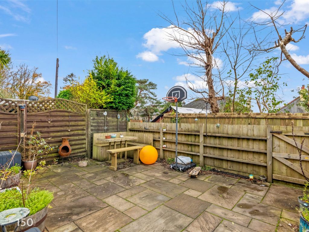3 bed terraced house for sale in Chapel Fields, South Brent TQ10, £250,000