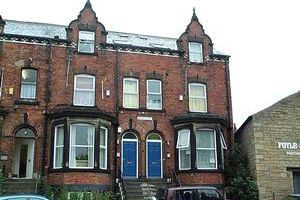 1 bed terraced house to rent in Moor View, Leeds LS6, £880 pppm