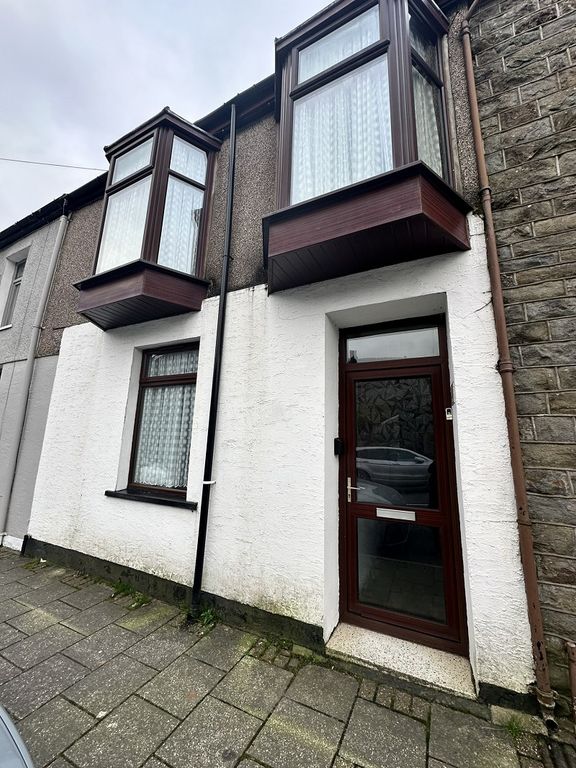 4 bed terraced house for sale in Dunraven Street, Treherbert, Treorchy, Rhondda Cynon Taff. CF42, £99,995