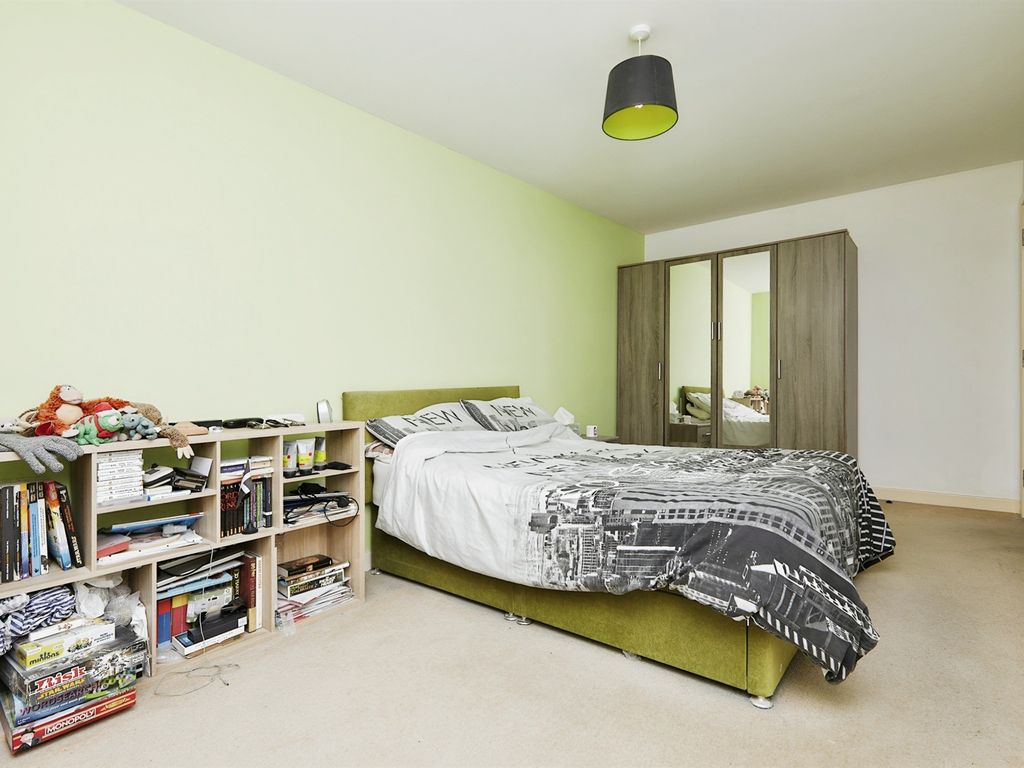 2 bed flat for sale in Carrington Street, Derby DE1, £67,500