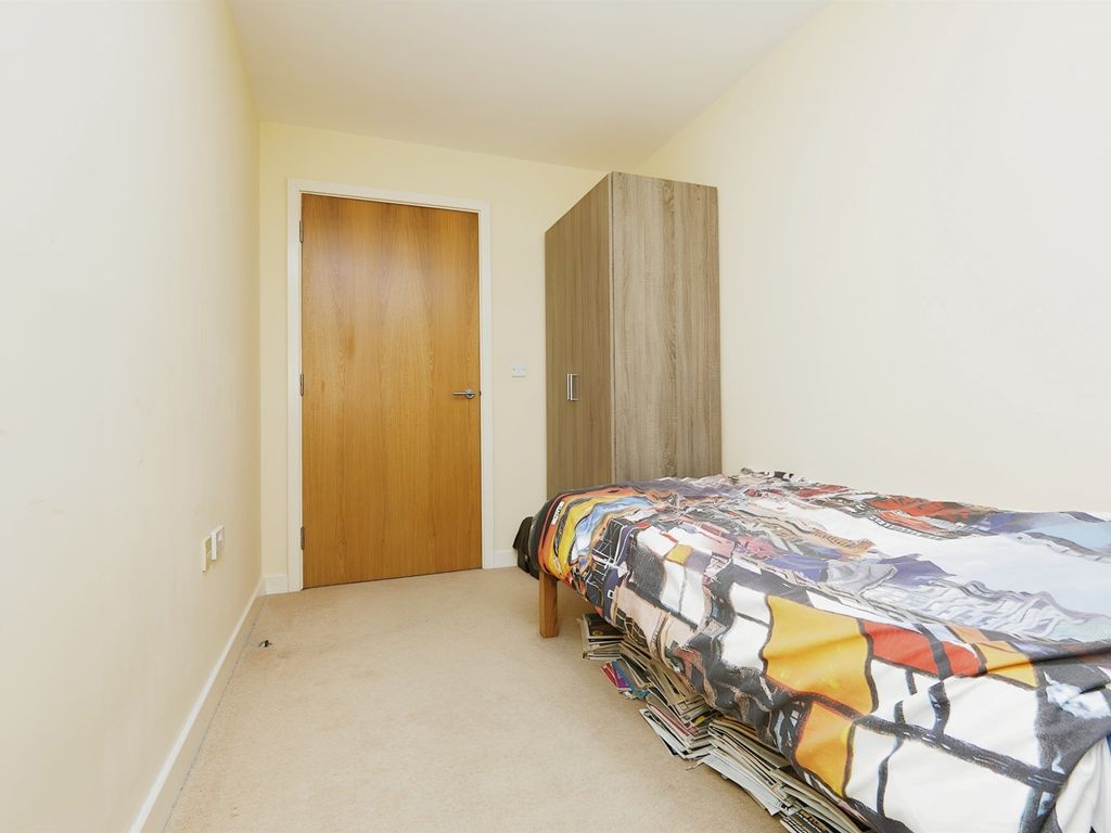 2 bed flat for sale in Carrington Street, Derby DE1, £67,500