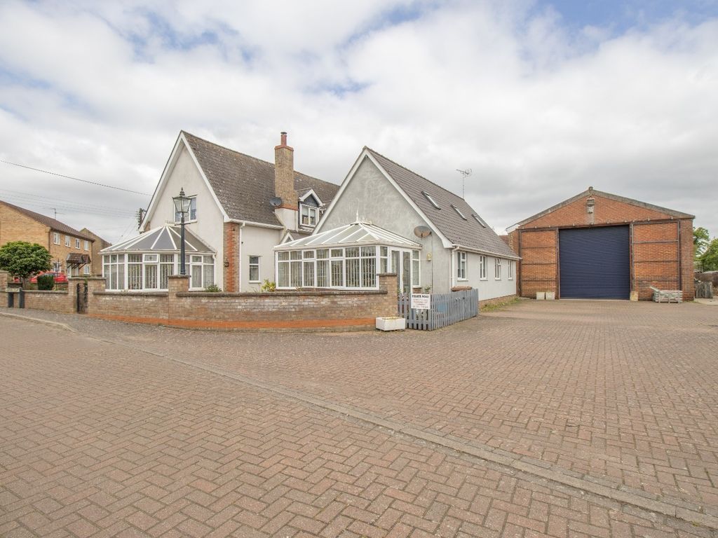 5 bed detached house for sale in Gaultree Square, Wisbech PE14, £699,950