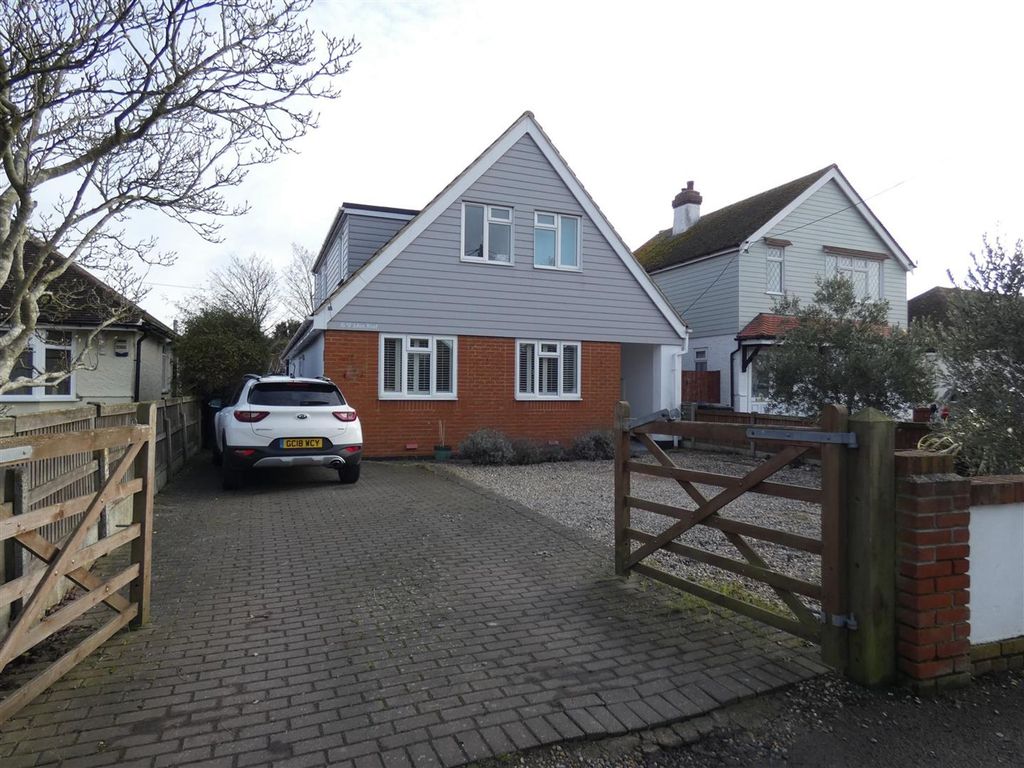 1 bed flat to rent in St. Johns Road, Whitstable CT5, £850 pcm