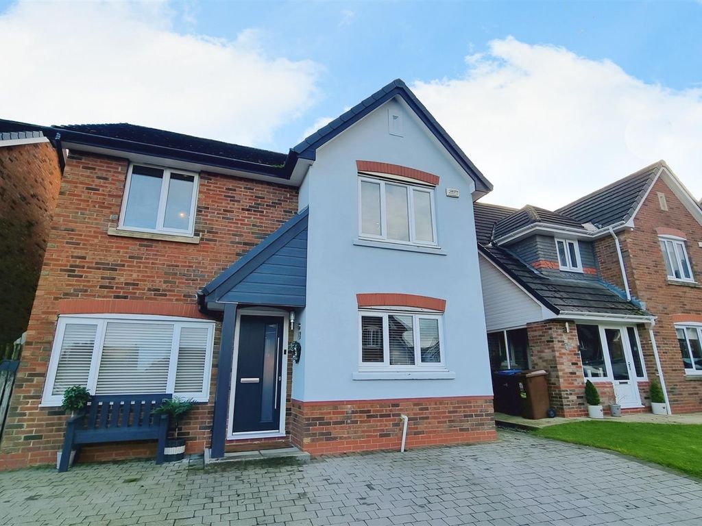 4 bed detached house for sale in Barrington Meadows, Bishop Auckland DL14, £310,000