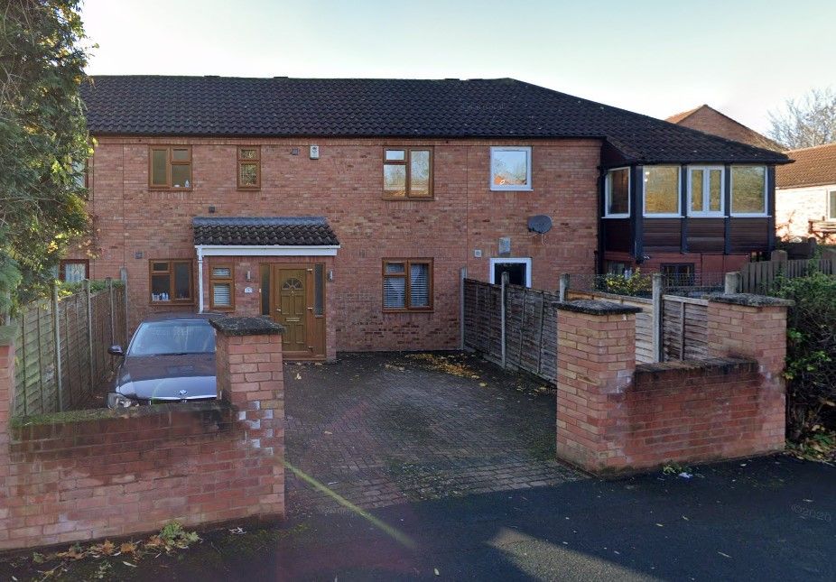 3 bed property to rent in Armourer Drive, Neath Hill, Milton Keynes MK14, £1,500 pcm