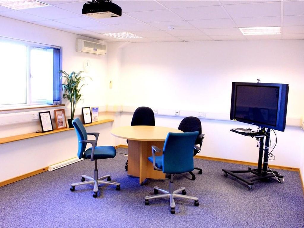 Serviced office to let in Fen House, Fen Road, Milton (Cambridgeshire) CB4, £2,400 pa
