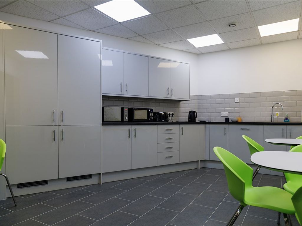 Serviced office to let in Faraday Way, Blackpool Technology Centre, Blackpool FY2, £2,520 pa