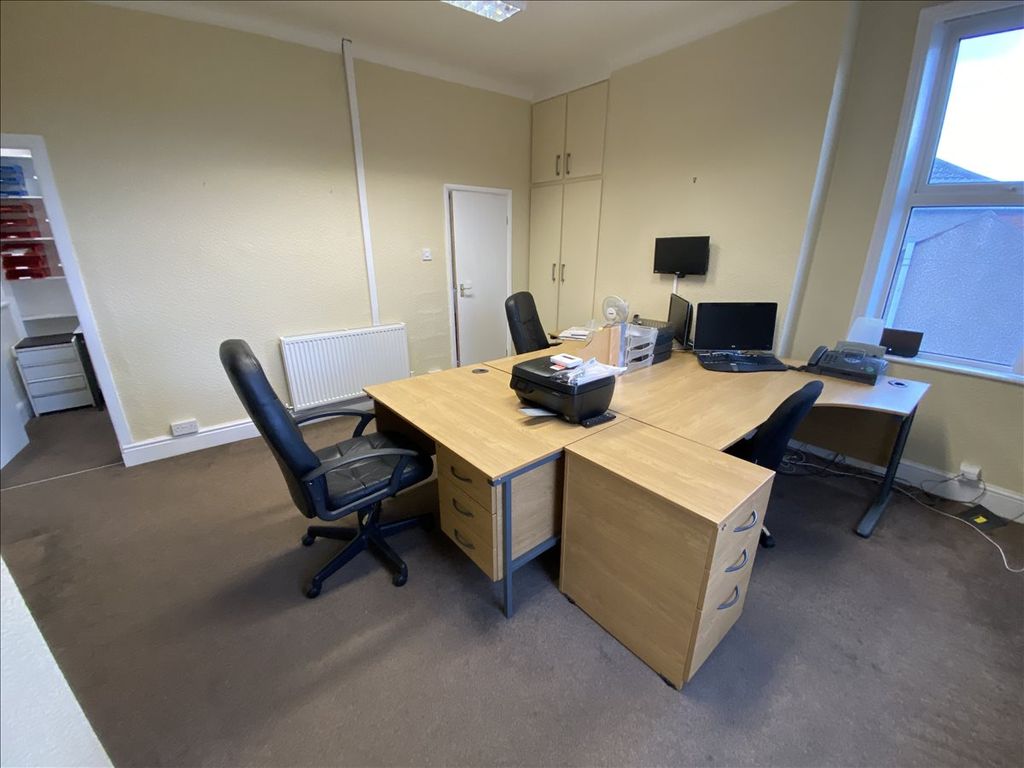 Serviced office to let in 29A Larchfield Street, Darlington DL3, £4,500 pa