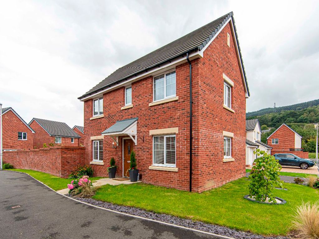 3 bed detached house for sale in Kingfisher Crescent, Merthyr Vale, Merthyr Tydfil CF48, £249,950