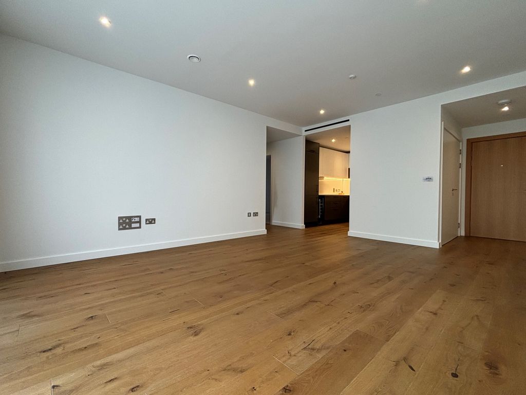 2 bed flat for sale in Carrick Yard, Fisherton Street, London NW8, £1,075,000