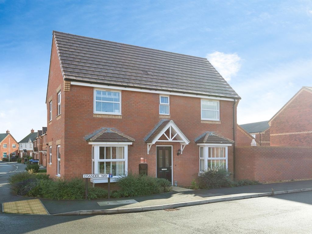 3 bed detached house for sale in Lysander Way, Southam CV47, £385,000