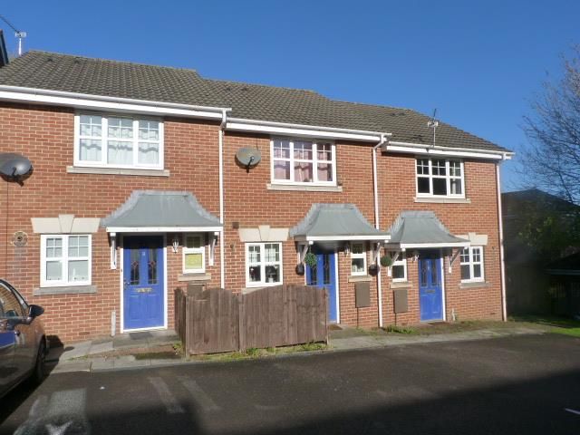2 bed terraced house to rent in Hill Close, Emersons Green, Bristol BS16, £1,200 pcm