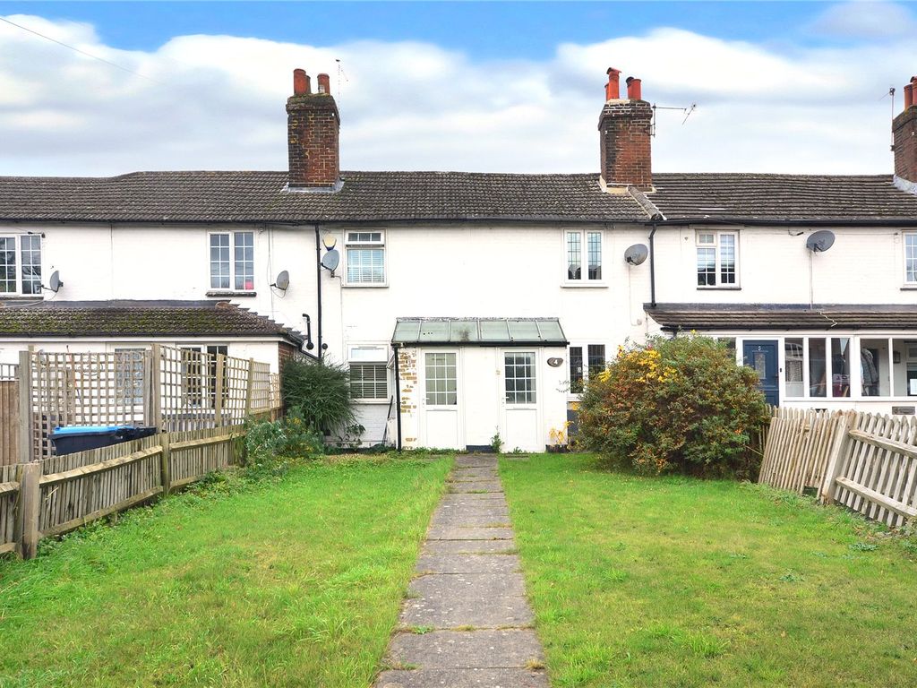 2 bed terraced house for sale in Godstone Hill, Godstone, Surrey RH9, £350,000