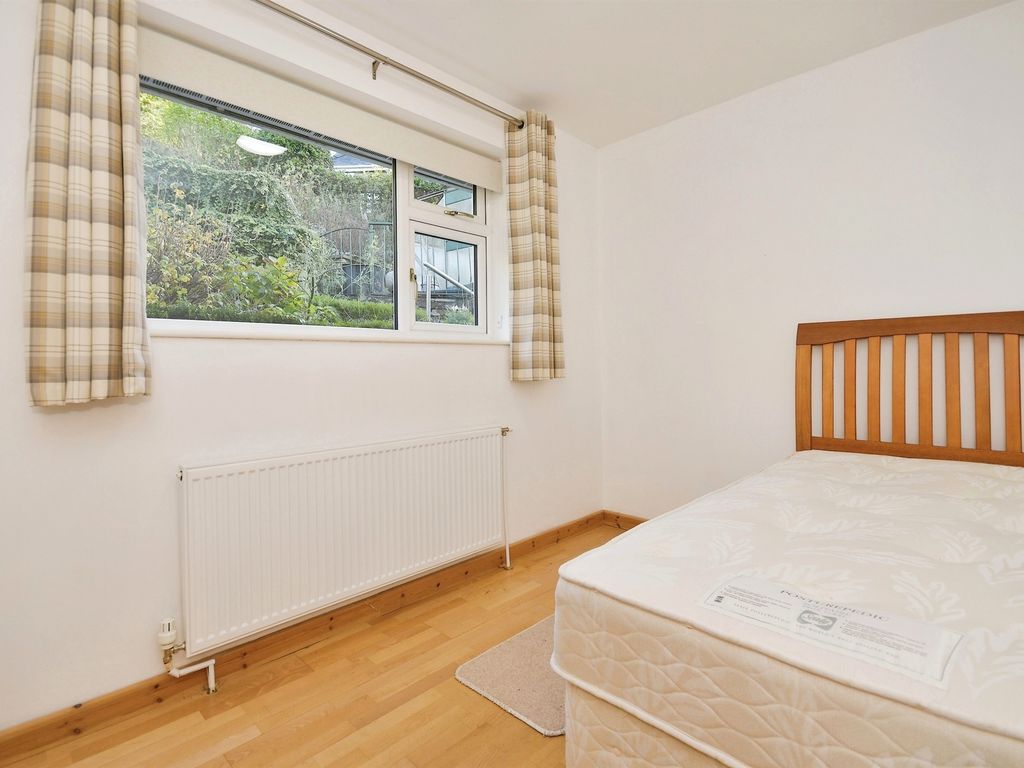 3 bed detached bungalow for sale in Old Hackney Lane, Hackney, Matlock DE4, £460,000