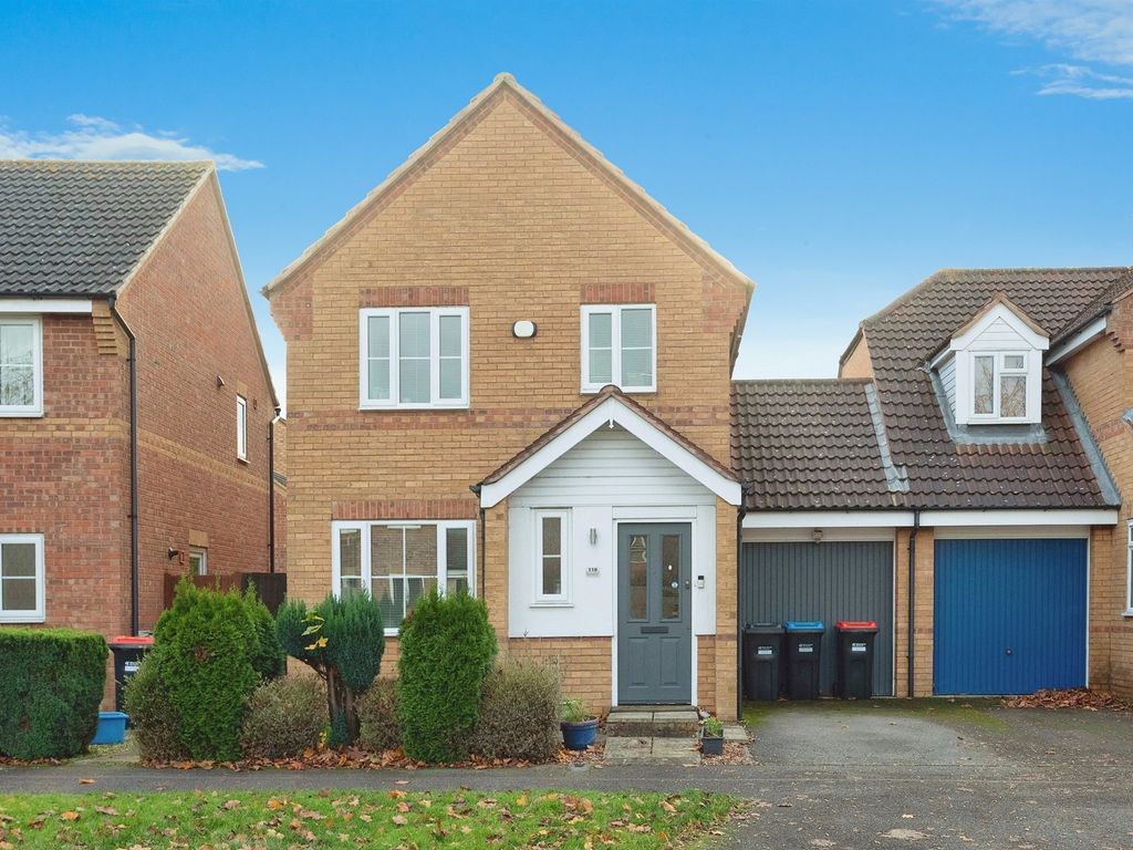 3 bed detached house for sale in Blanchland Circle, Monkston, Milton Keynes MK10, £460,000