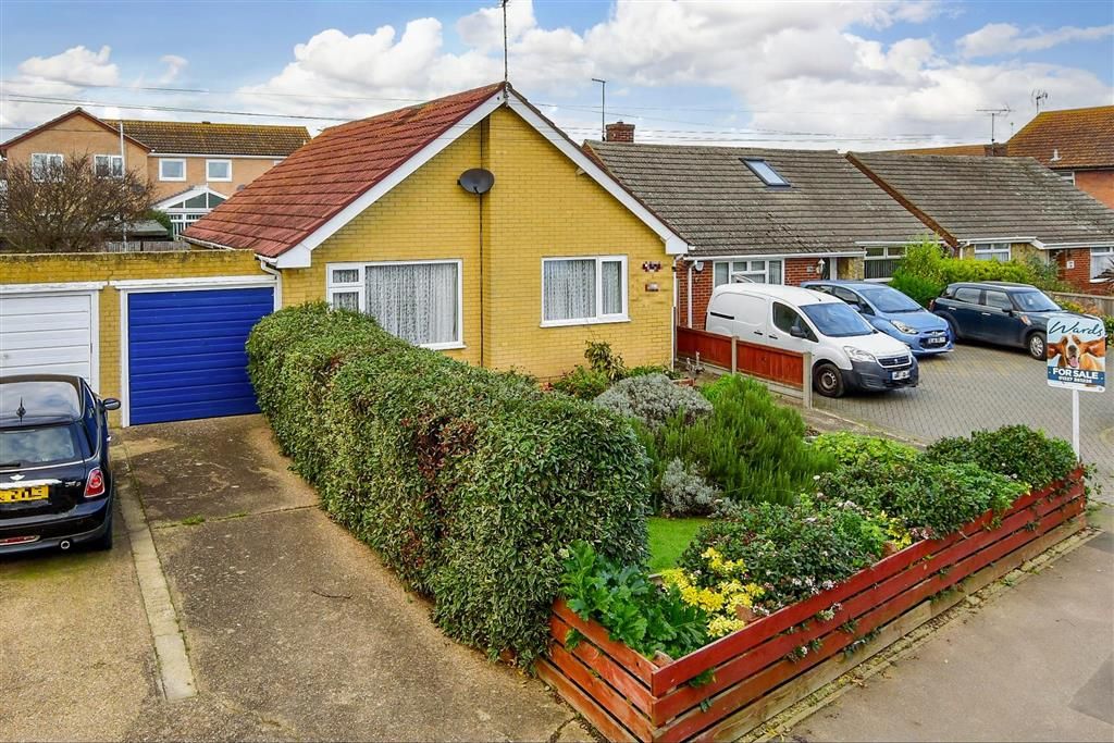 2 bed detached bungalow for sale in Greenhill Road, Greenhill, Herne Bay, Kent CT6, £350,000