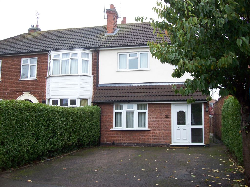 3 bed semi-detached house to rent in Holmfield Avenue West, Leicester Forest East, Leicester LE3, £1,095 pcm