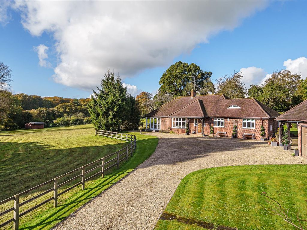 4 bed detached house for sale in Gallowstree Road, Peppard Common, Henley-On-Thames RG9, £1,750,000