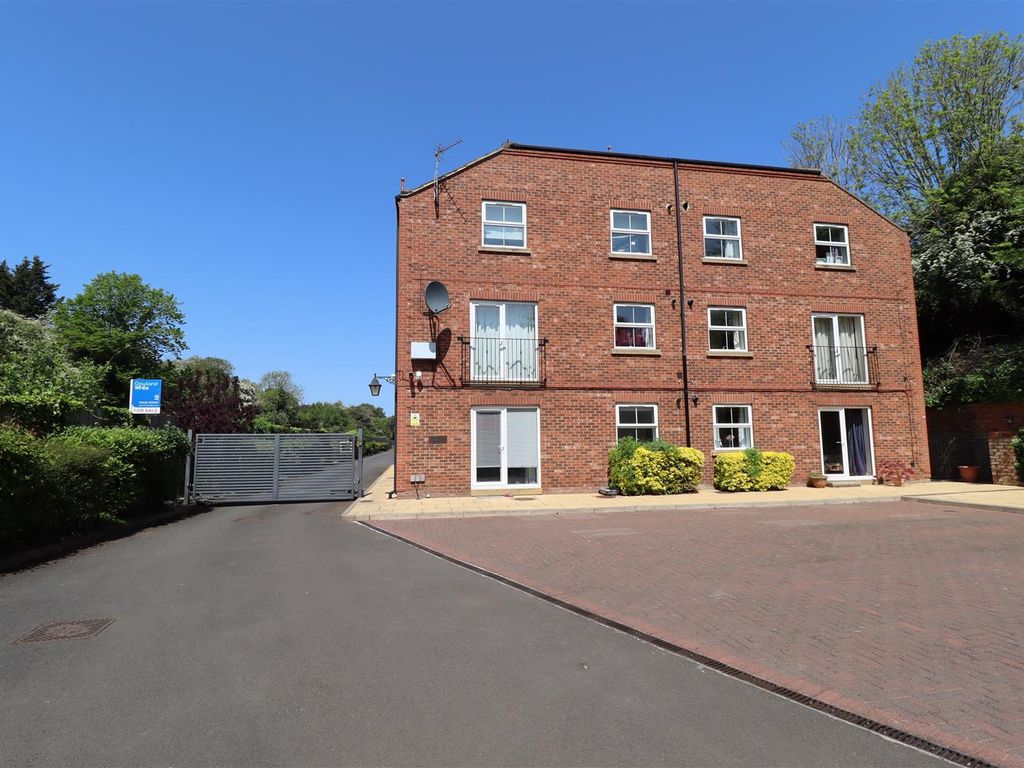 1 bed flat for sale in Meynell House, Old Station Mews, Eaglescliffe TS16, £117,500
