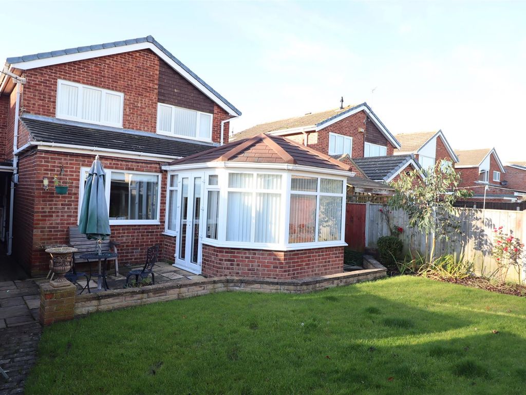 3 bed detached house for sale in Cromer Court, Eaglescliffe, Stockton-On-Tees TS16, £270,000