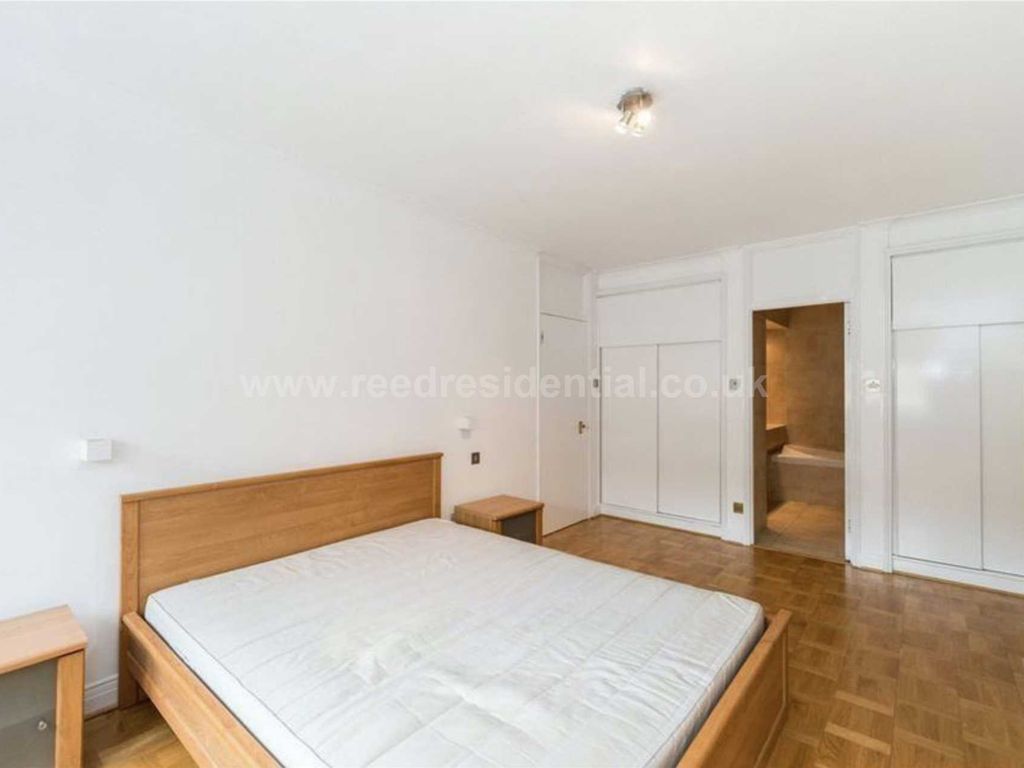 2 bed flat for sale in Baker Street, Baker Street NW1, £1,395,000