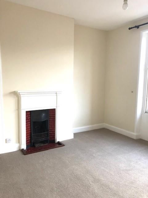 2 bed flat to rent in Rosetta Road, Peebles EH45, £795 pcm