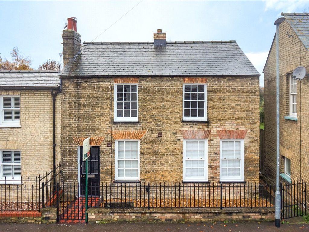 5 bed detached house to rent in High Street, Landbeach, Cambridge, Cambridgeshire CB25, £1,800 pcm