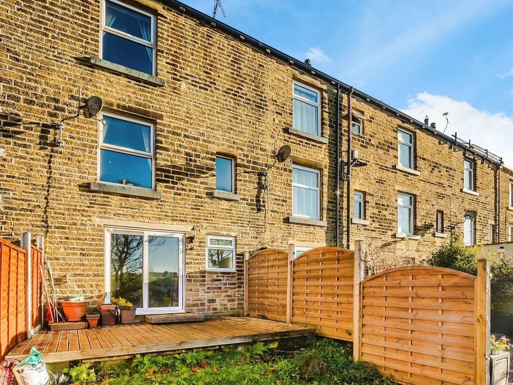 2 bed terraced house for sale in Scarr Bottom Road, Halifax HX2, £180,000