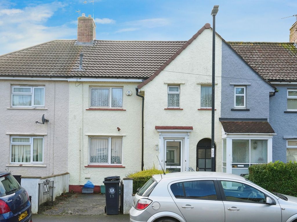 2 bed terraced house for sale in Home Close, Bristol BS10, £200,000