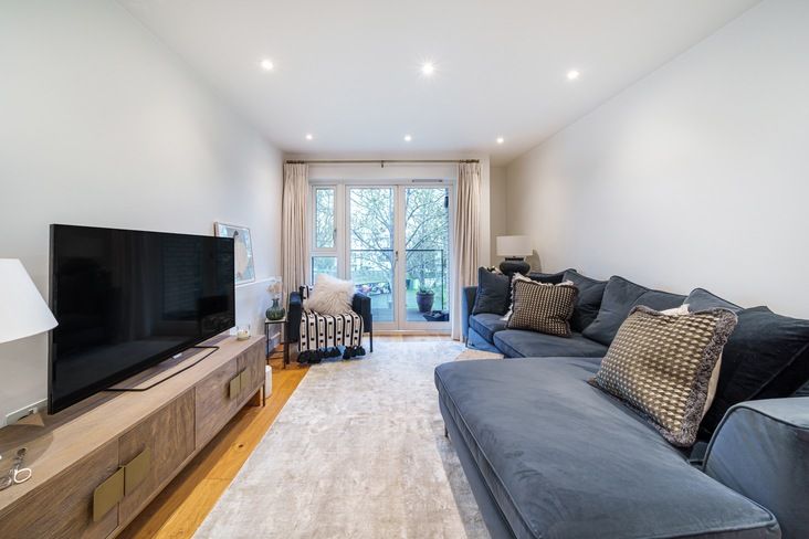 1 bed flat for sale in Fairbourne Road, London, Clapham SW4, £173,250