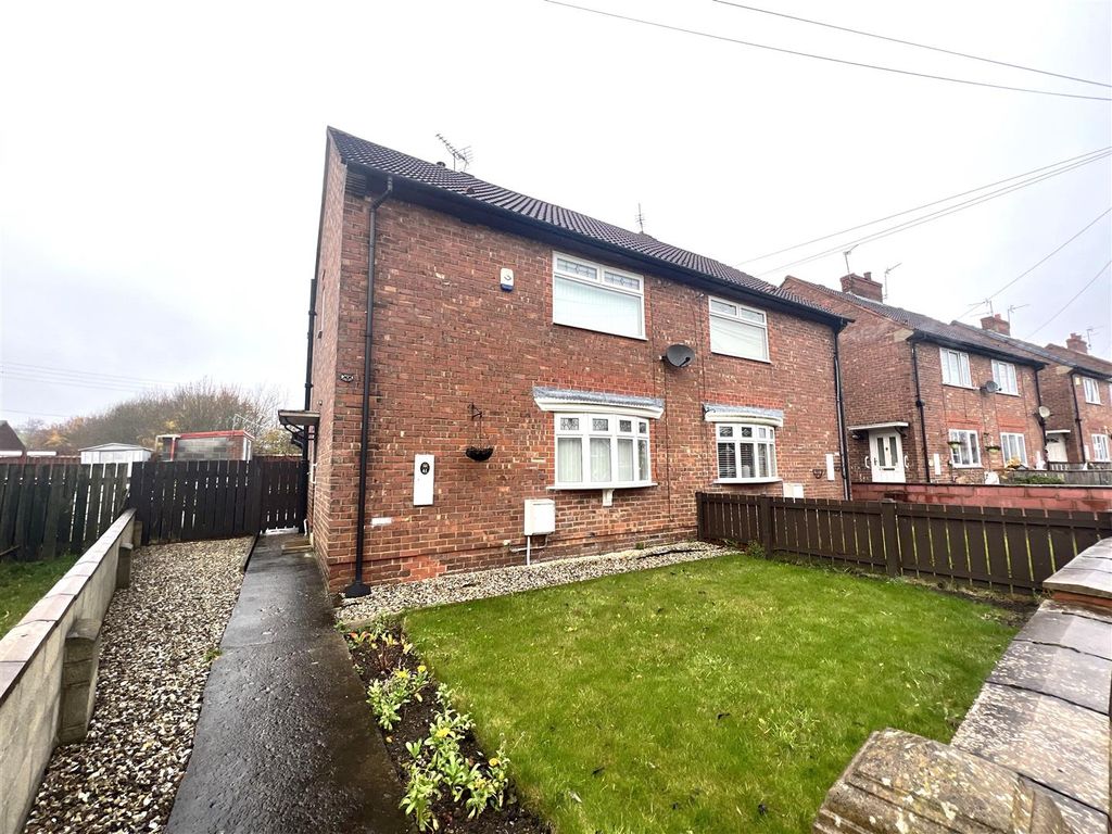 3 bed semi-detached house for sale in Market Crescent, Wingate TS28, £75,000