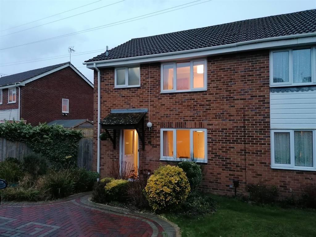 3 bed semi-detached house to rent in Newlands, Ashford, Kent TN23, £1,300 pcm