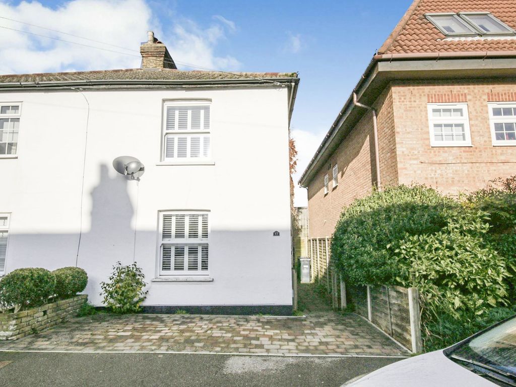 2 bed semi-detached house for sale in Diceland Road, Banstead SM7, £426,000