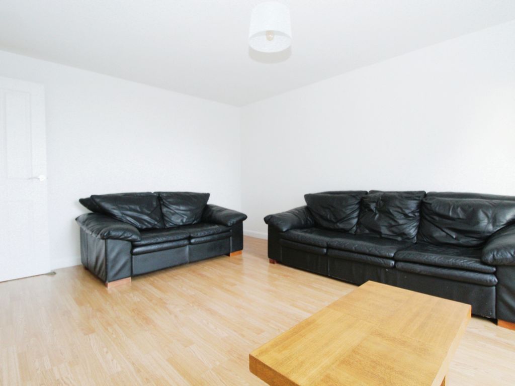 2 bed flat for sale in Mearns Street, Aberdeen AB11, £130,000