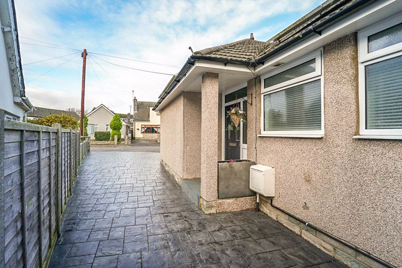 3 bed detached bungalow for sale in Laurel Drive, Uphill, Weston-Super-Mare BS23, £425,000